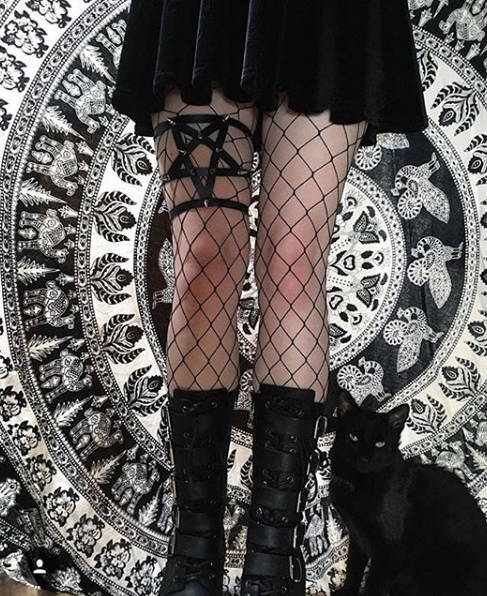 Black Vegan Leather Pentagram Garter - 8th Sin