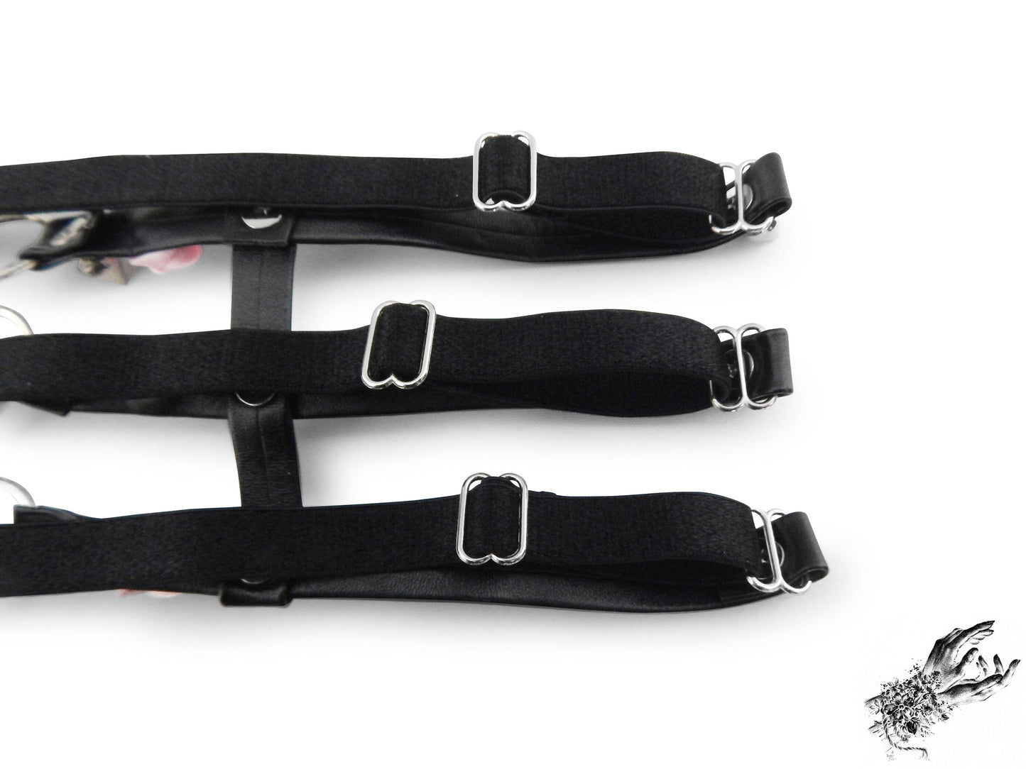 Black 3 Strap Heart Ring Garter - 8th Sin