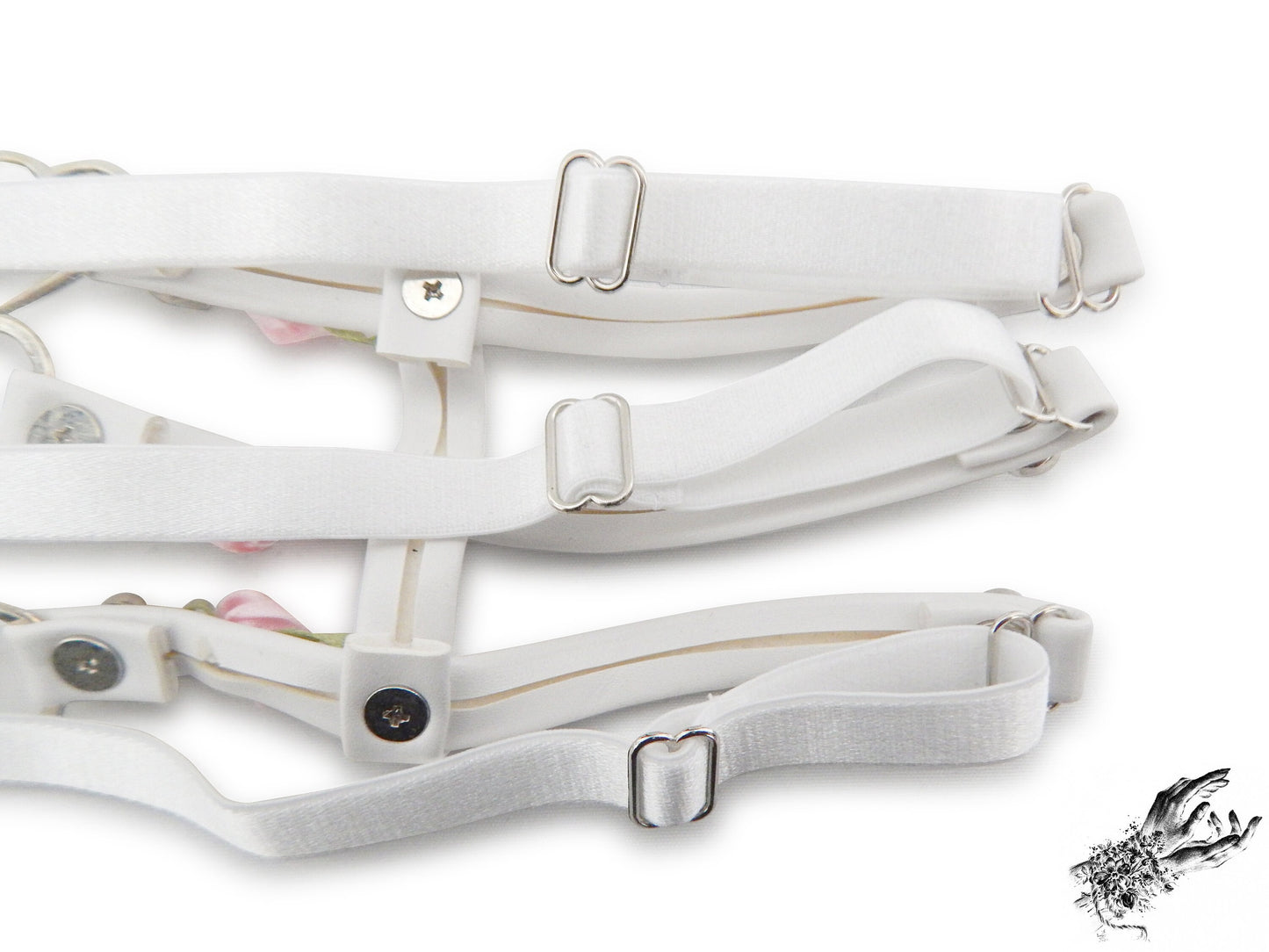 White 3 Strap Heart Ring Garter - 8th Sin