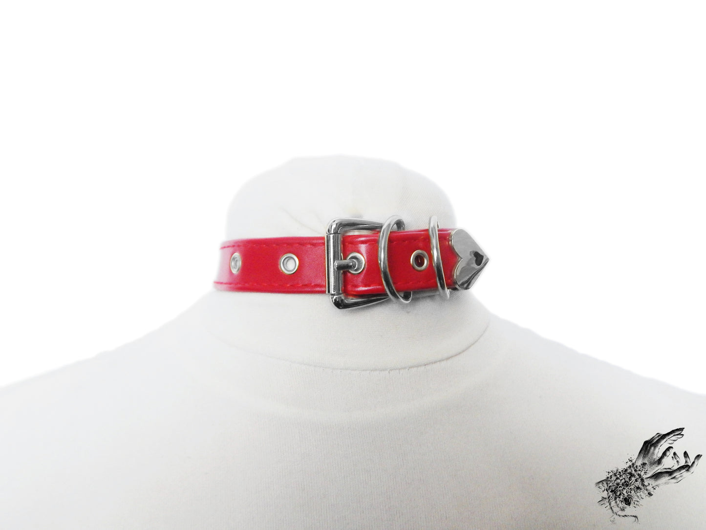 Half Black and Half Red Heart Ring Choker