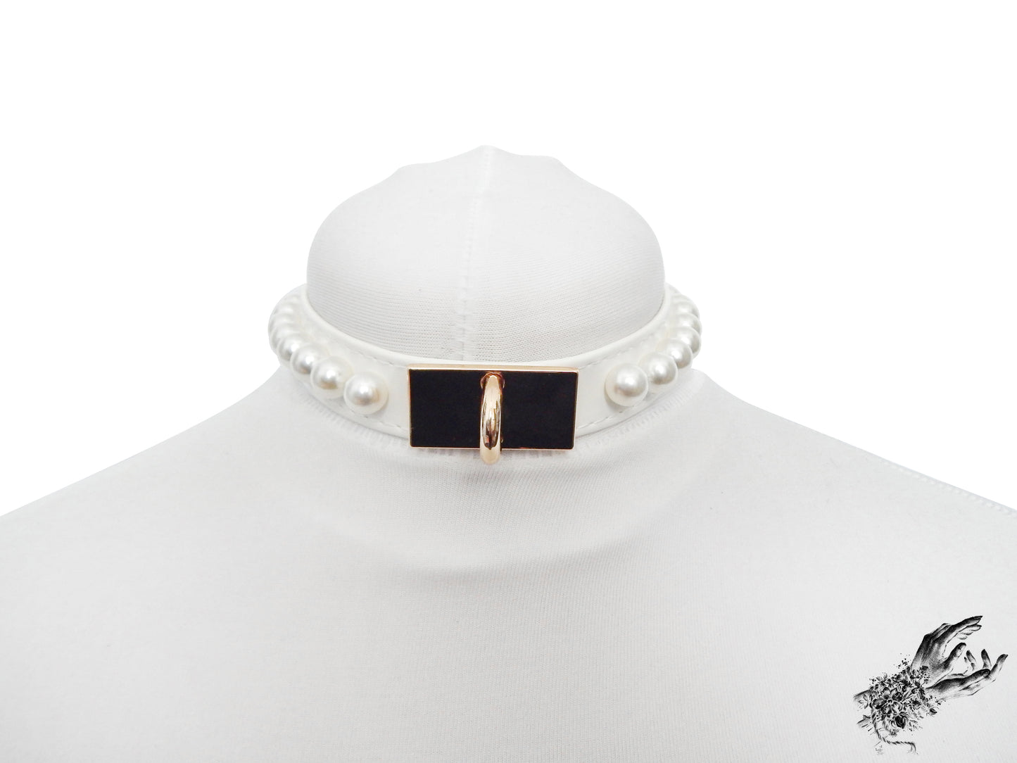 White and Gold Pearl Heart Padlock Choker