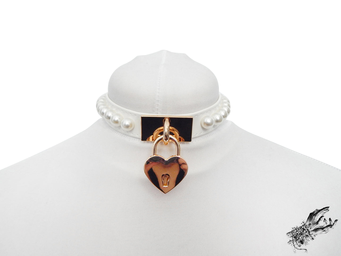 White and Gold Pearl Heart Padlock Choker