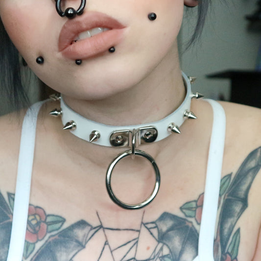 White Studded D and O Ring Choker with 1.5" O Ring - REGULAR SIZE