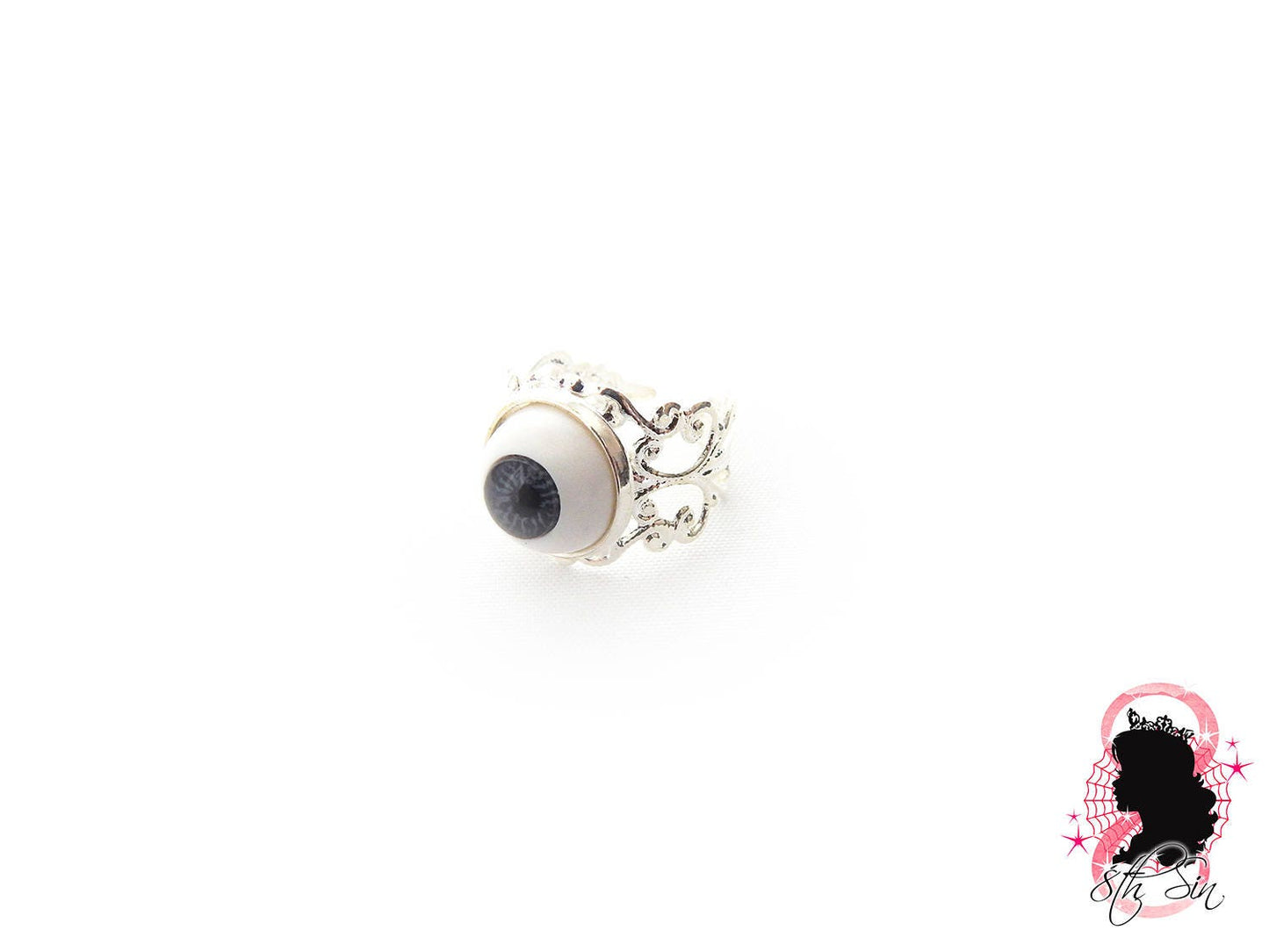 Antique Silver Eyeball Ring