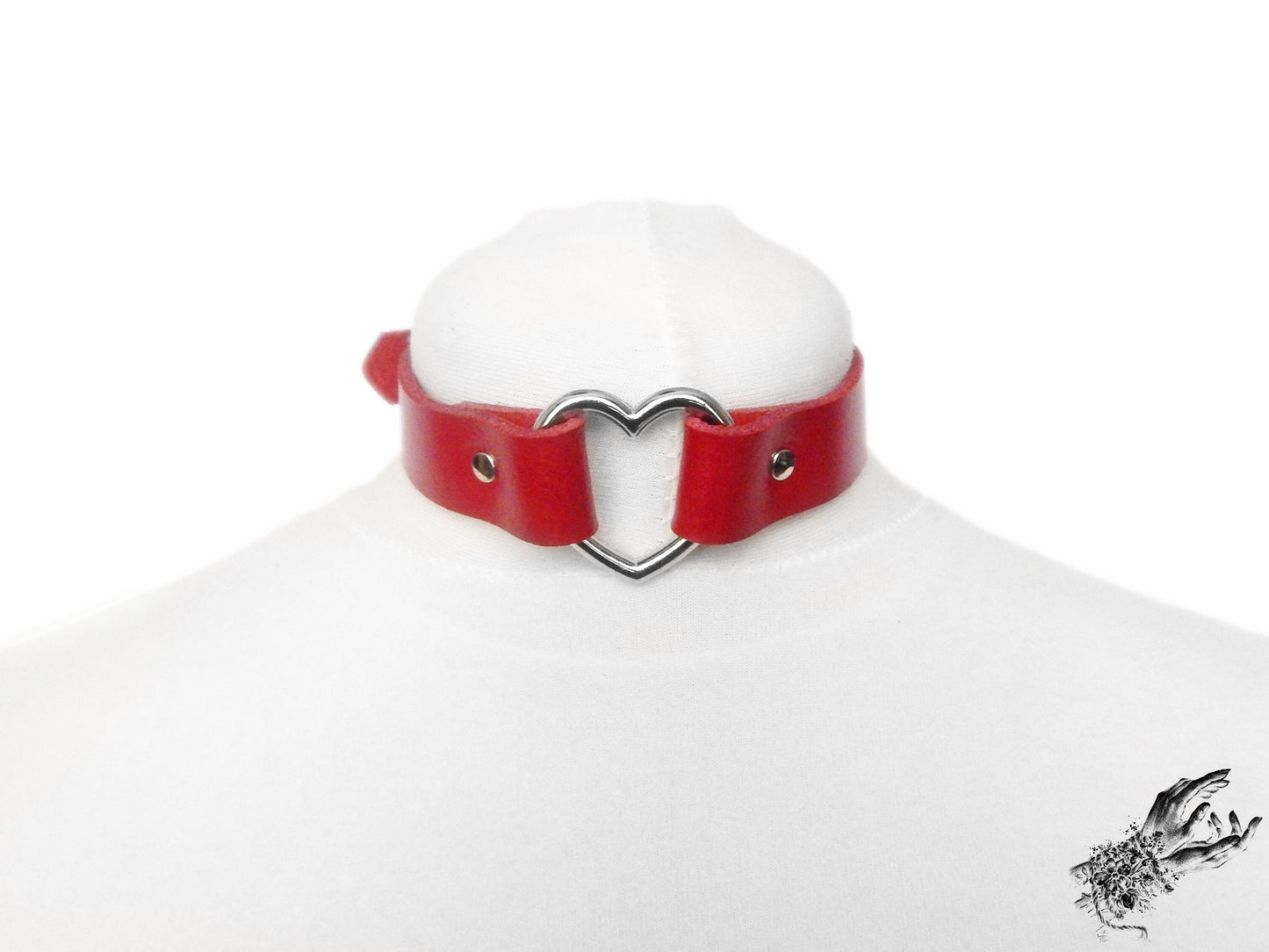 Red Heart Ring Choker