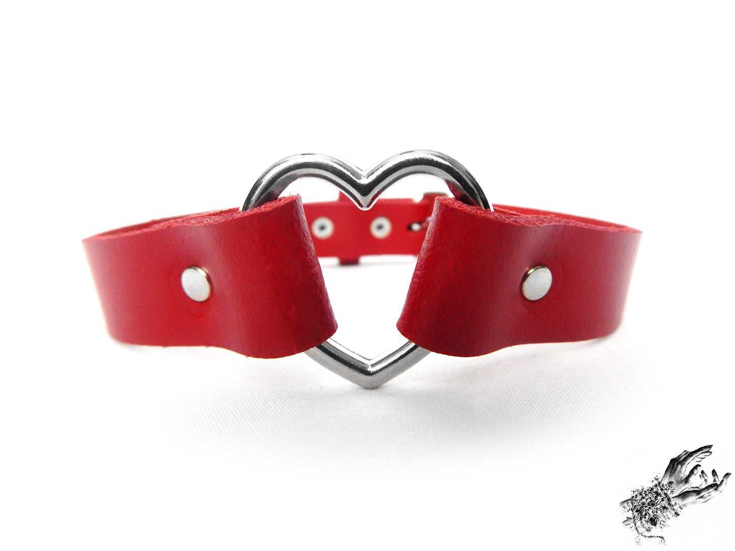 Red Heart Ring Choker