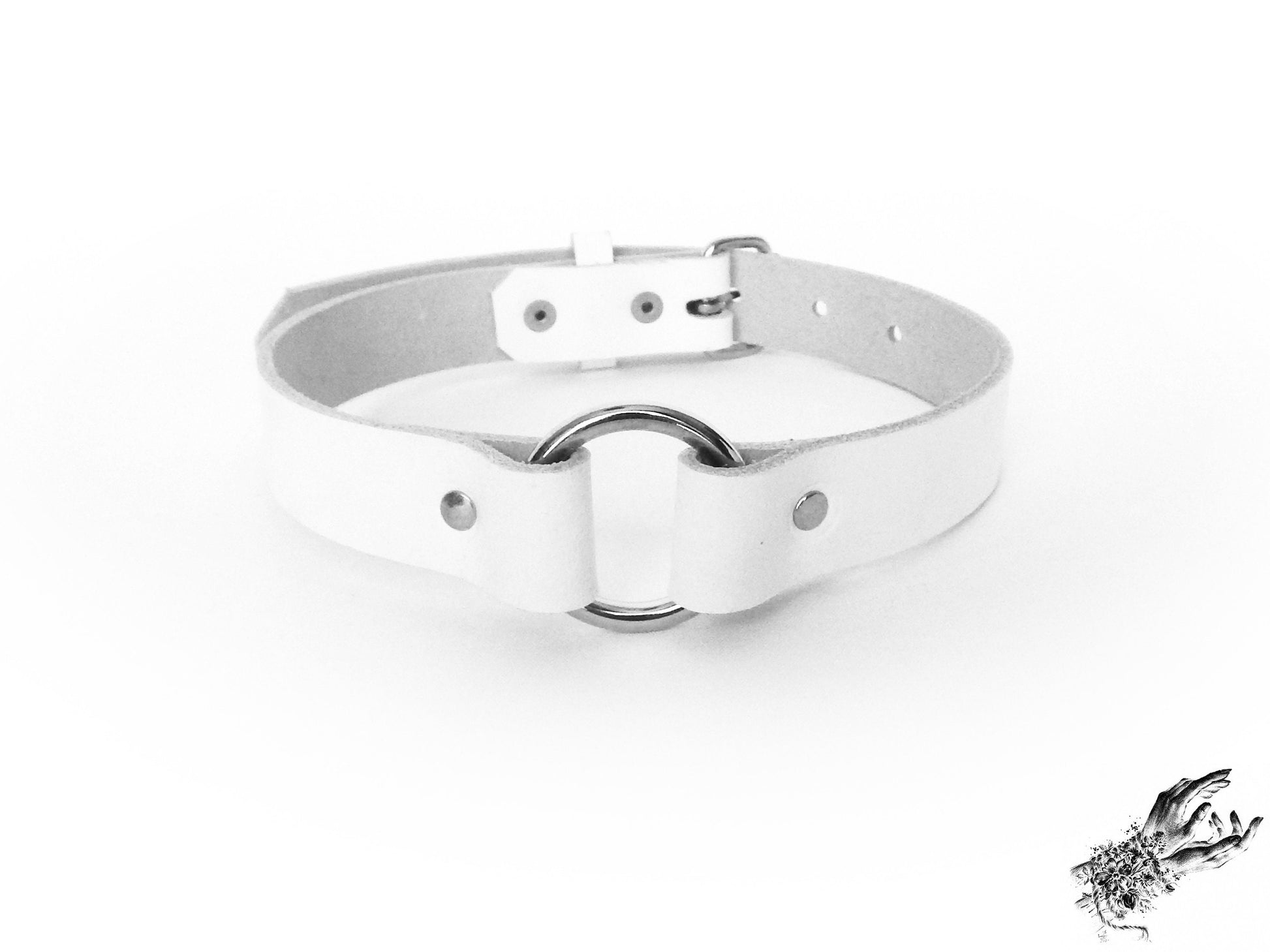 White O Ring Choker - 8th Sin